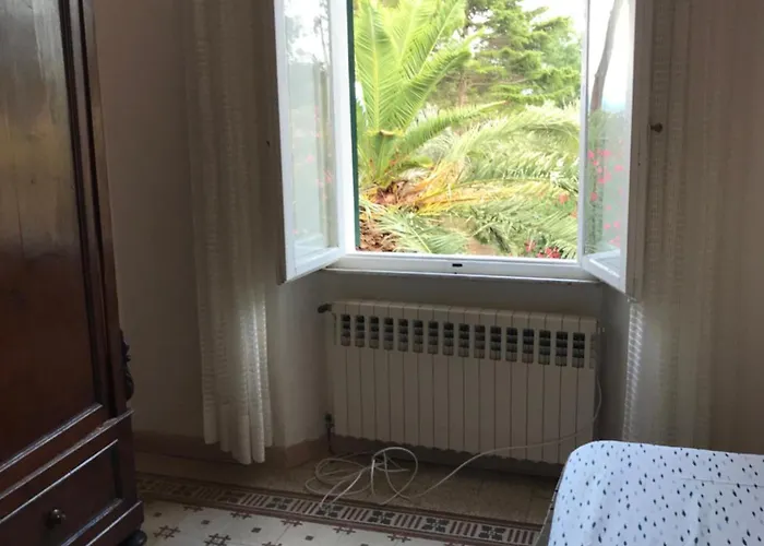 Isola D'elba - Portello - La Casina Bis - Quarzo-pirite *